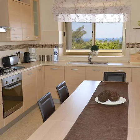 Margherita * Ix-Xaghra ta' Barra